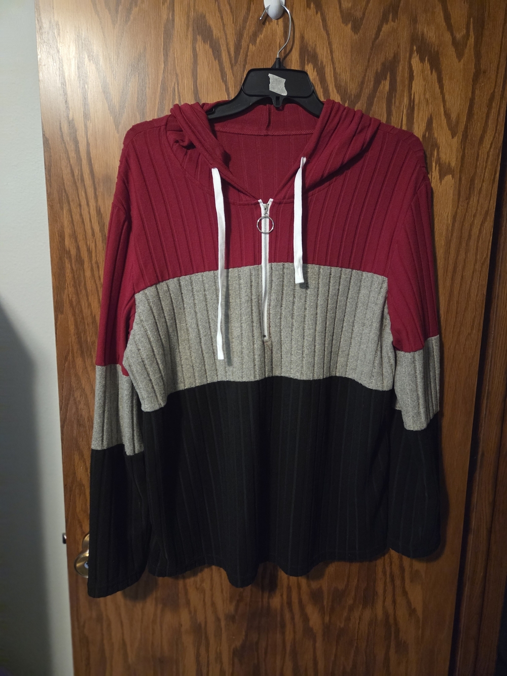 Colorblock Ribbed Hoodie - Red, Gray, Black